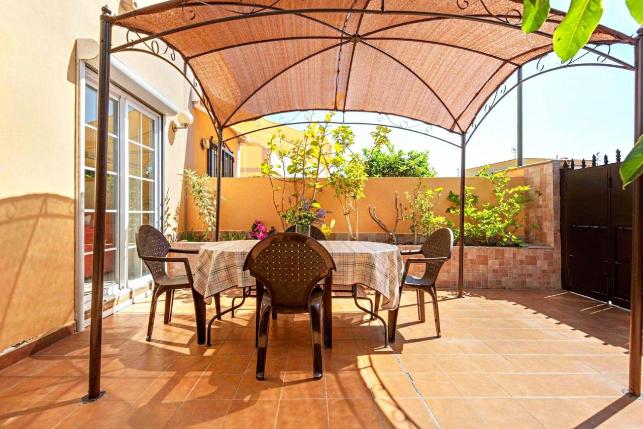 Remarkable 2-Bed House In Arona Arona  Exterior photo